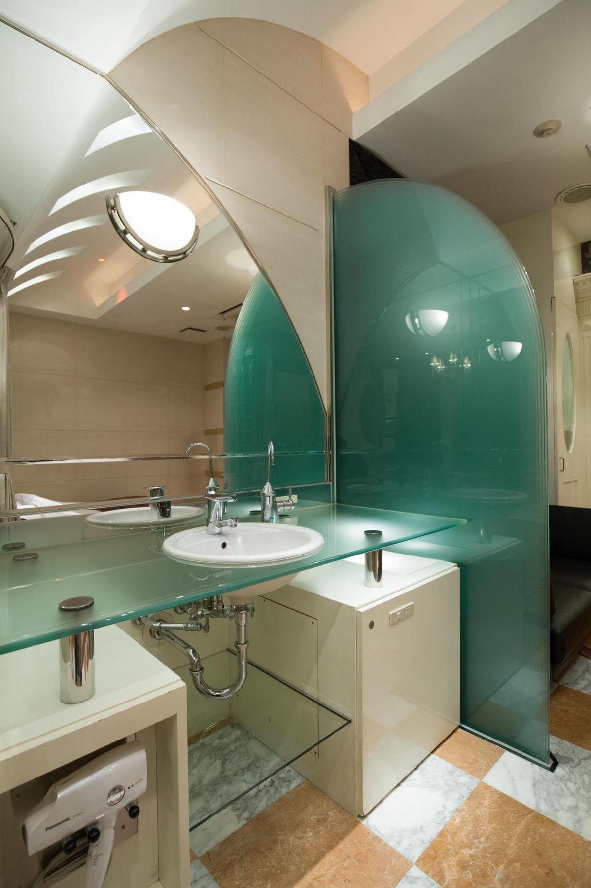 An Shinjuku Kabukicho Hotel 2*